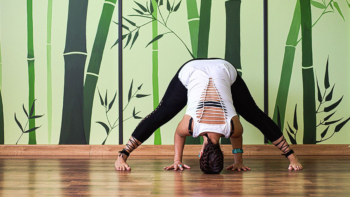 prasarita-padottanasana