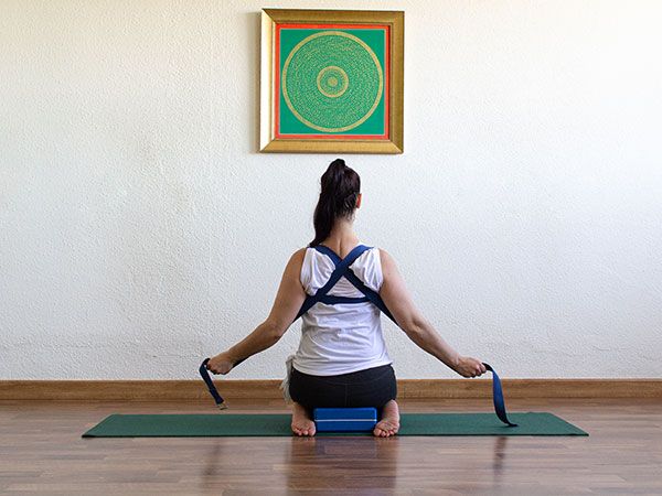 cinturon-yoga-como-usar